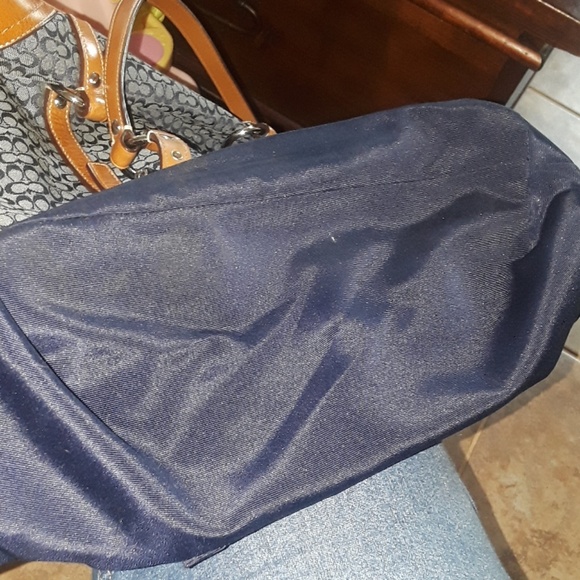 SOLD SALE Large Coach Purse - Picture 6 of 8